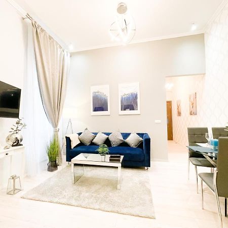 Downtown Deak-Ferris Wheel Luxury Home Budapeste Exterior foto